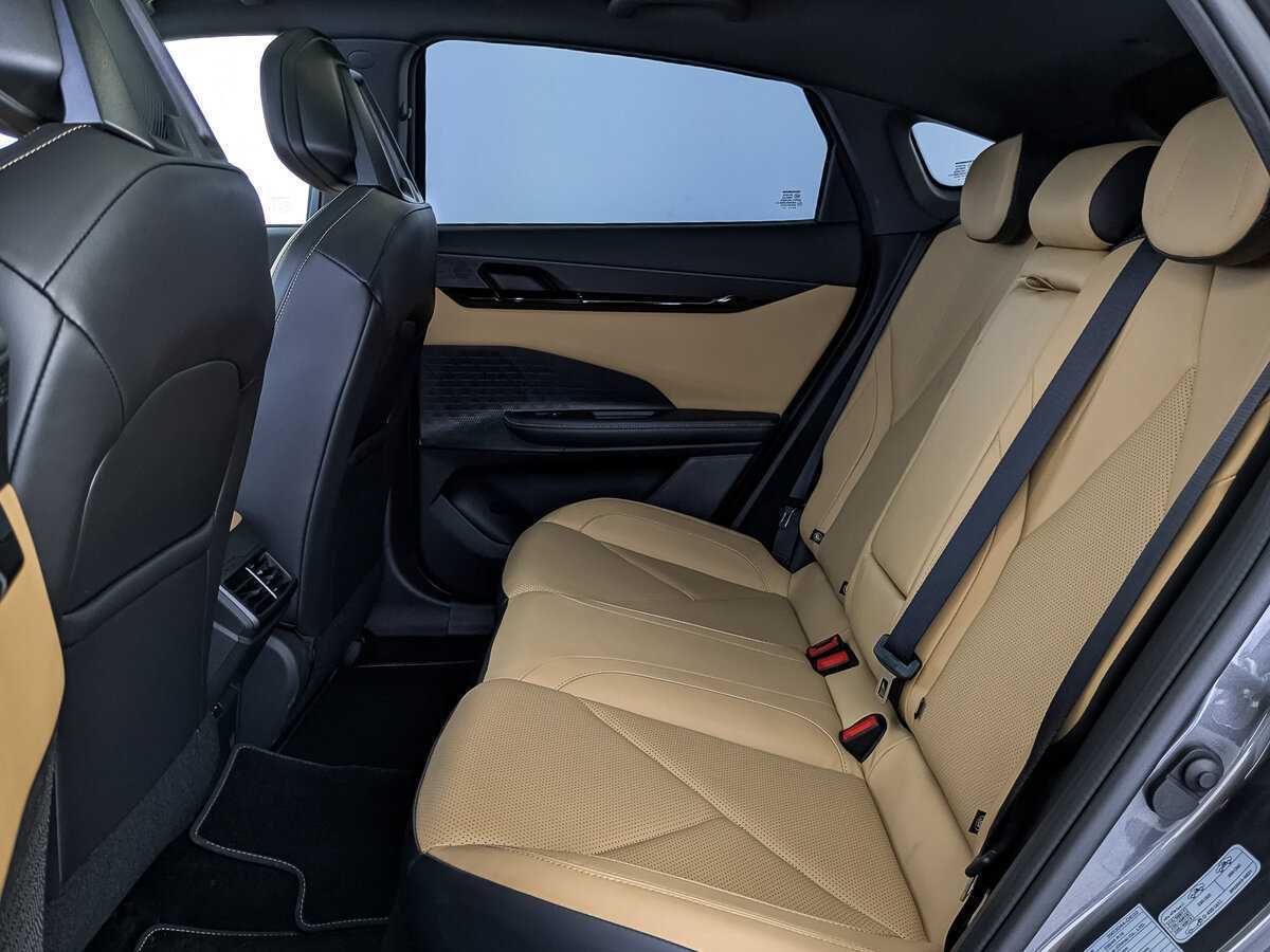 Чанган УНИ-В б/у, 2022, Роботизированная. Фото: #17