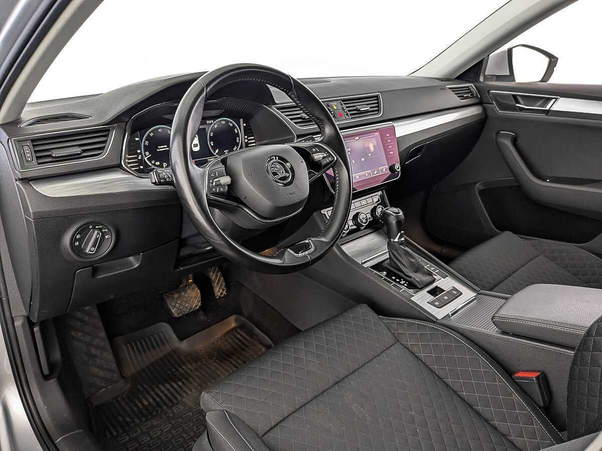 Skoda Superb б/у, 2021, Роботизированная. Фото: #13