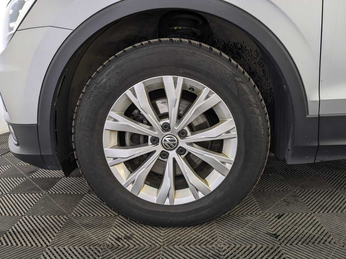 Volkswagen Tiguan б/у, 2020, Роботизированная. Фото: #11