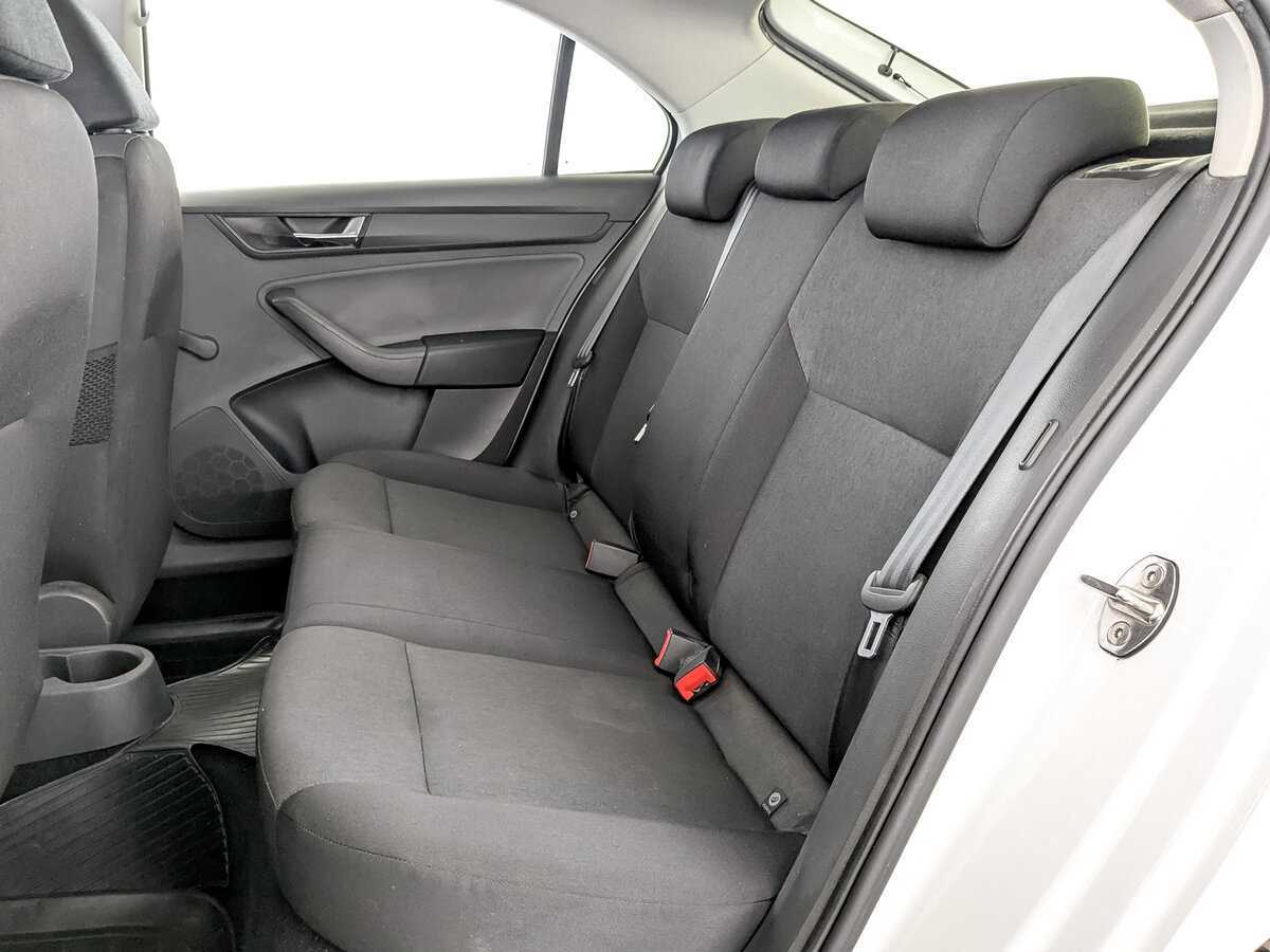 Шкода Рапид б/у, 2017, Механическая. Фото: #11