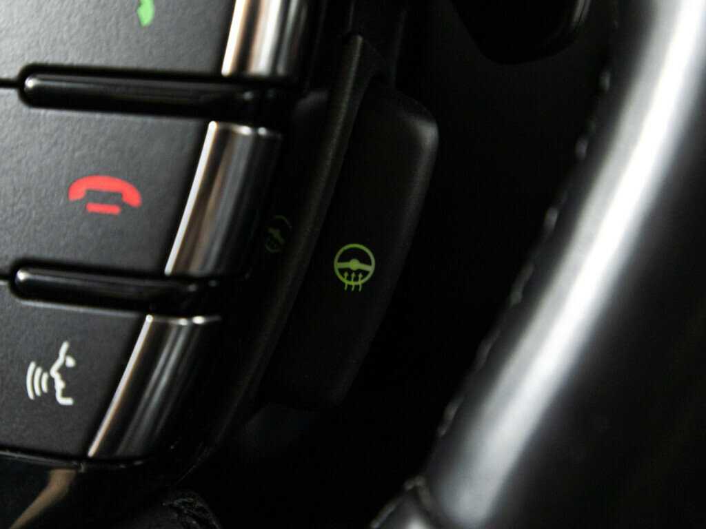 Лэнд Ровер Дискавери б/у, 2016, Автоматическая. Фото: #19