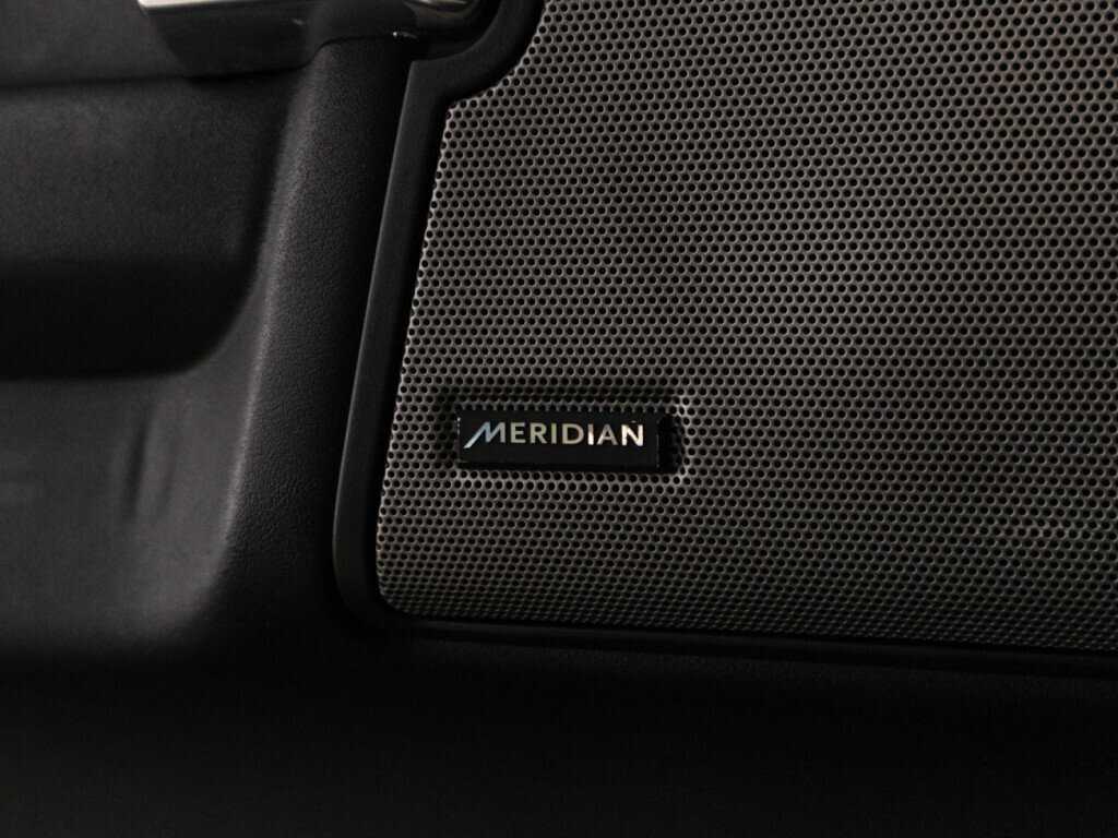 Лэнд Ровер Дискавери б/у, 2016, Автоматическая. Фото: #20