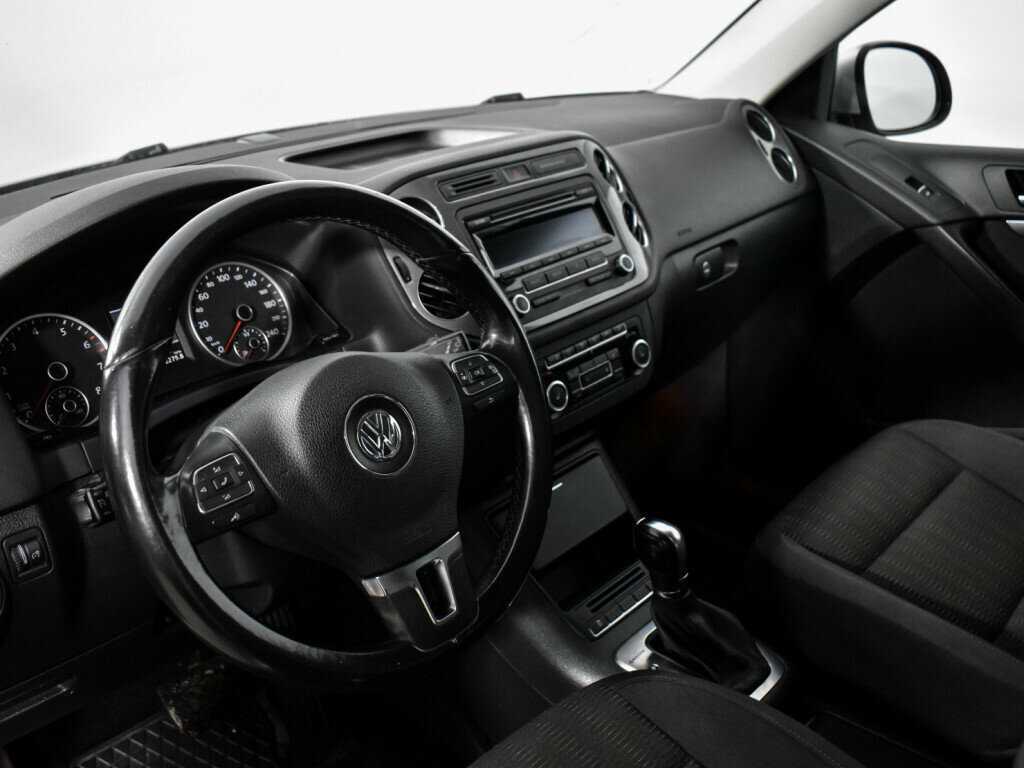 Volkswagen Tiguan б/у, 2012, Автоматическая. Фото: #8