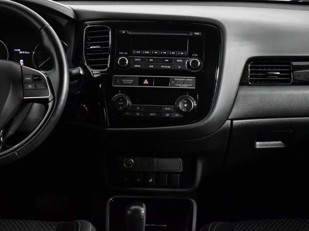 Митсубиши Оутлэндер б/у, 2019, Вариатор. Фото: #14