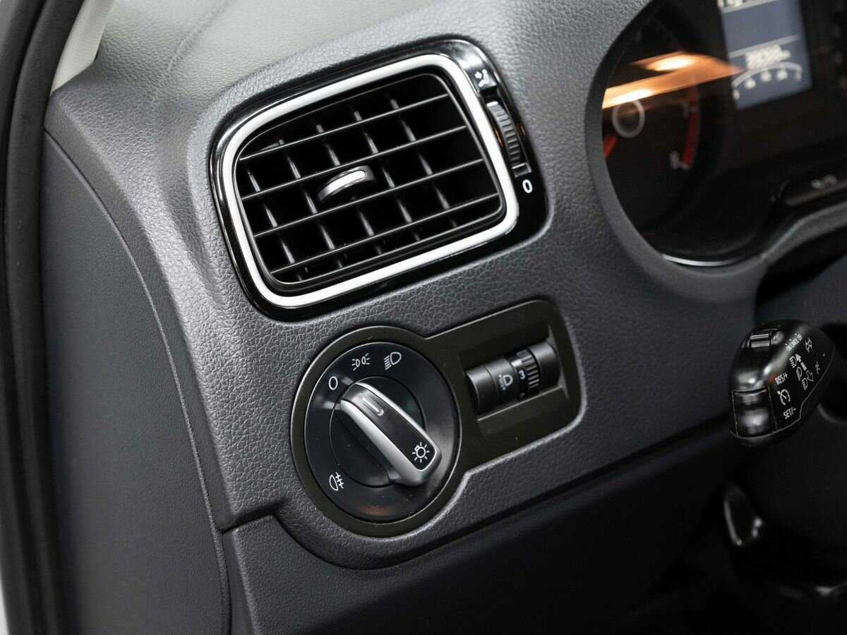 Фольксваген Поло б/у, 2020, Механическая. Фото: #19