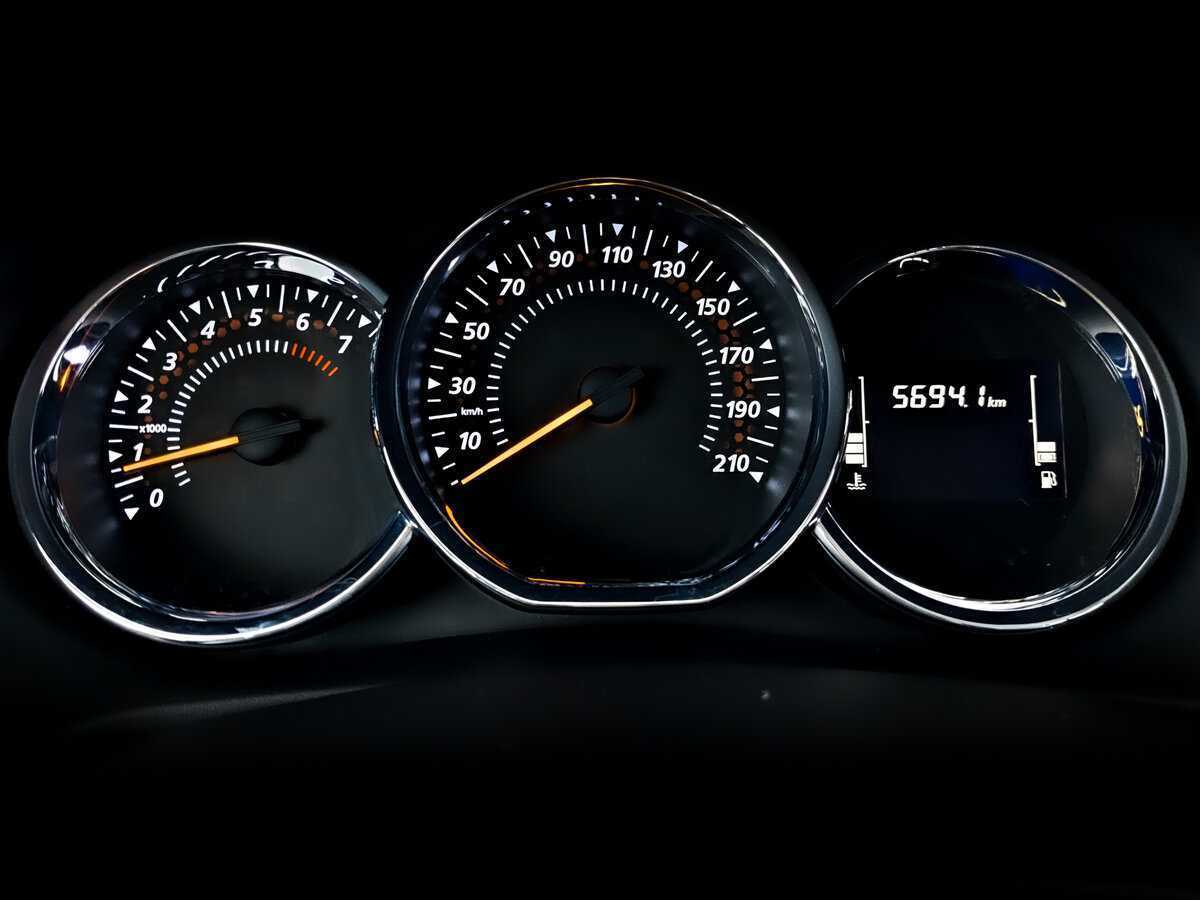 Рено Сандеро б/у, 2021, Механическая. Фото: #12