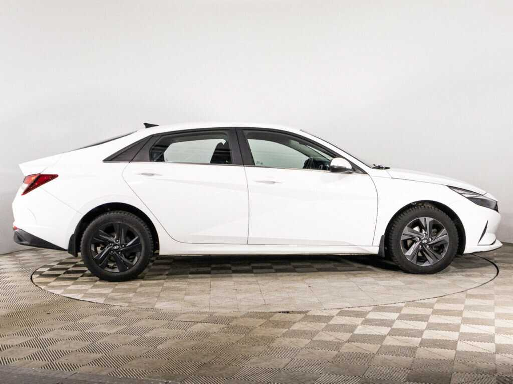 Hyundai Elantra б/у, 2021, Автоматическая. Фото: #3