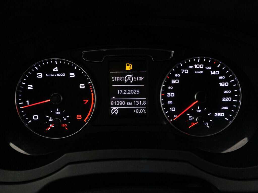 Ауди К3 б/у, 2015, Роботизированная. Фото: #11