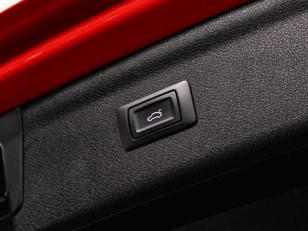 Ауди К3 б/у, 2015, Роботизированная. Фото: #15