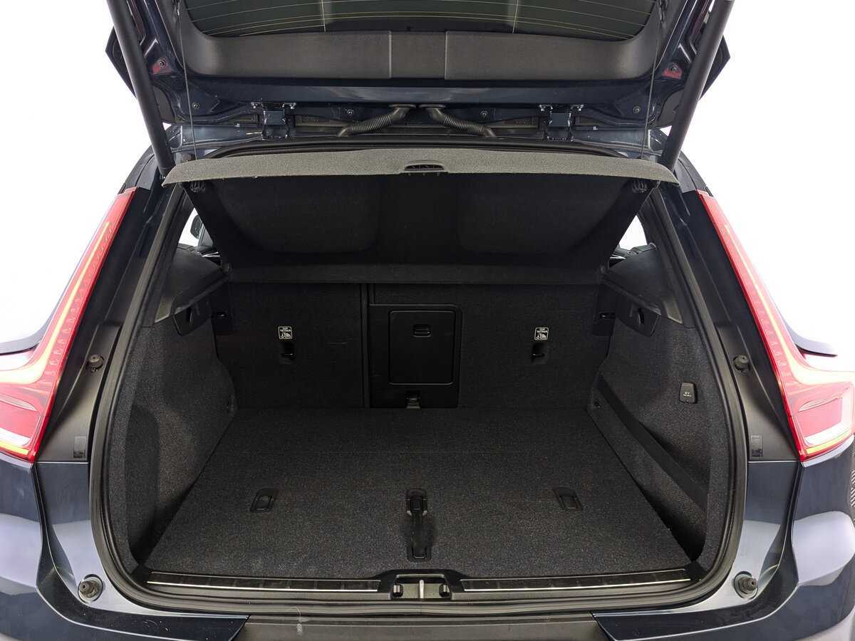 Вольво ИксЦ40 б/у, 2019, Автоматическая. Фото: #8