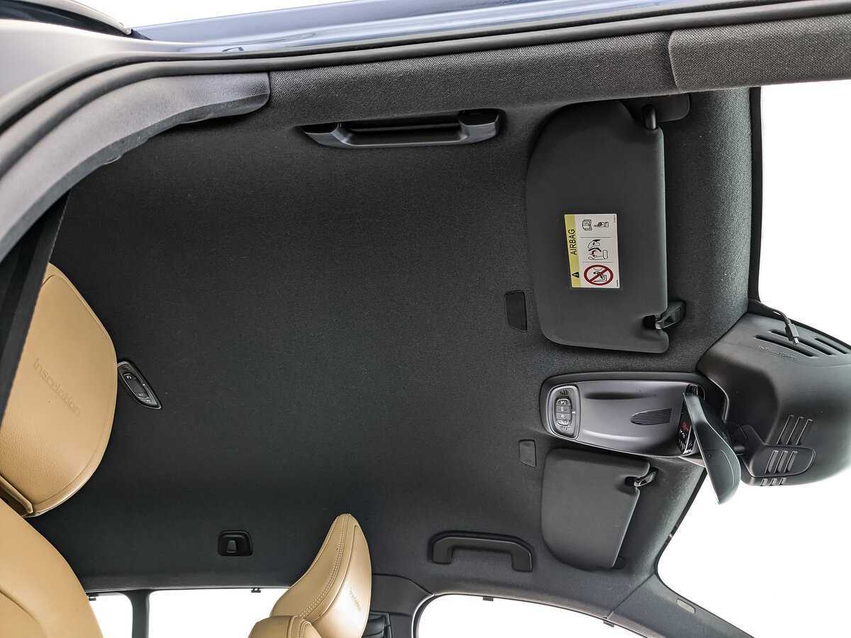 Вольво ИксЦ40 б/у, 2019, Автоматическая. Фото: #20