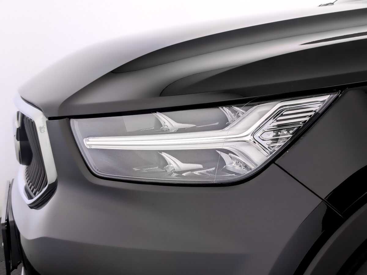 Вольво ИксЦ40 б/у, 2019, Автоматическая. Фото: #18