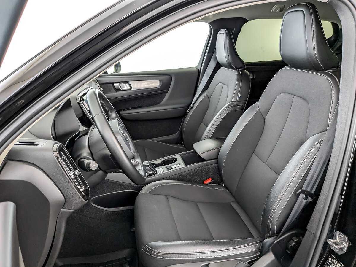 Вольво ИксЦ40 б/у, 2019, Автоматическая. Фото: #21