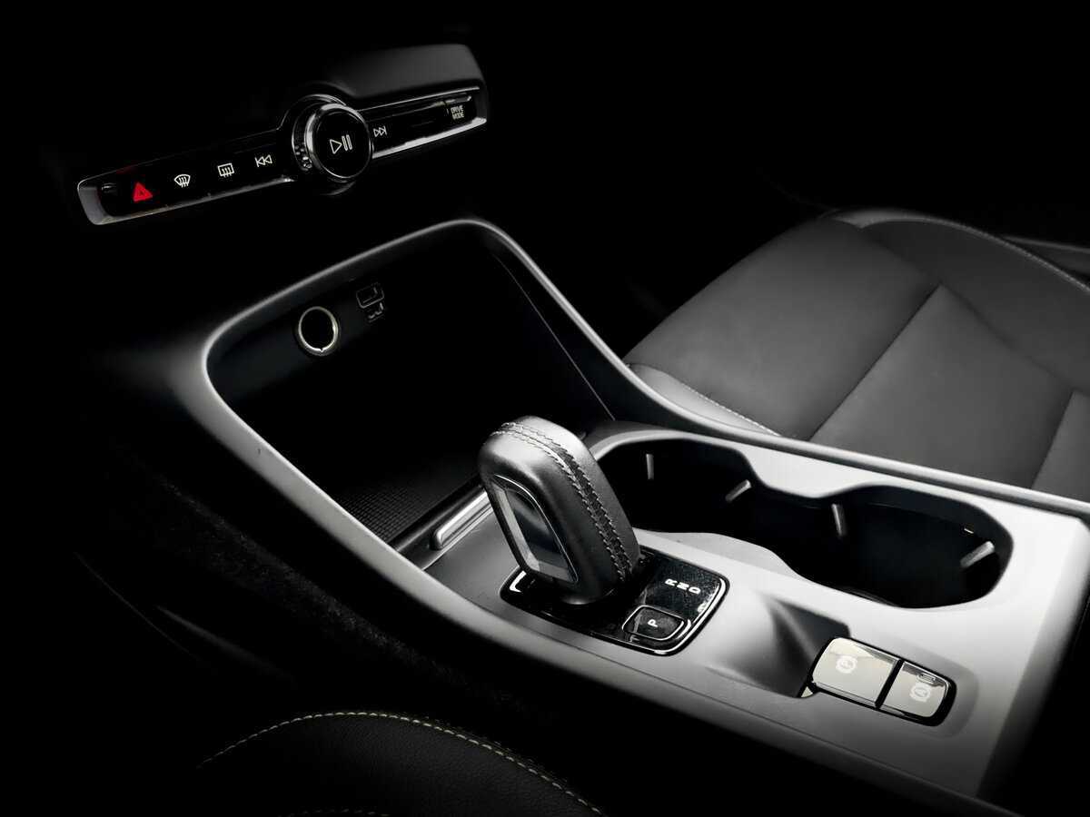 Вольво ИксЦ40 б/у, 2019, Автоматическая. Фото: #25