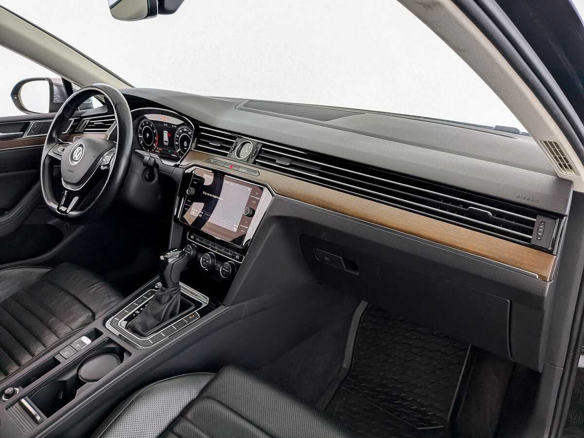 Фольксваген Пассат б/у, 2018, Роботизированная. Фото: #10