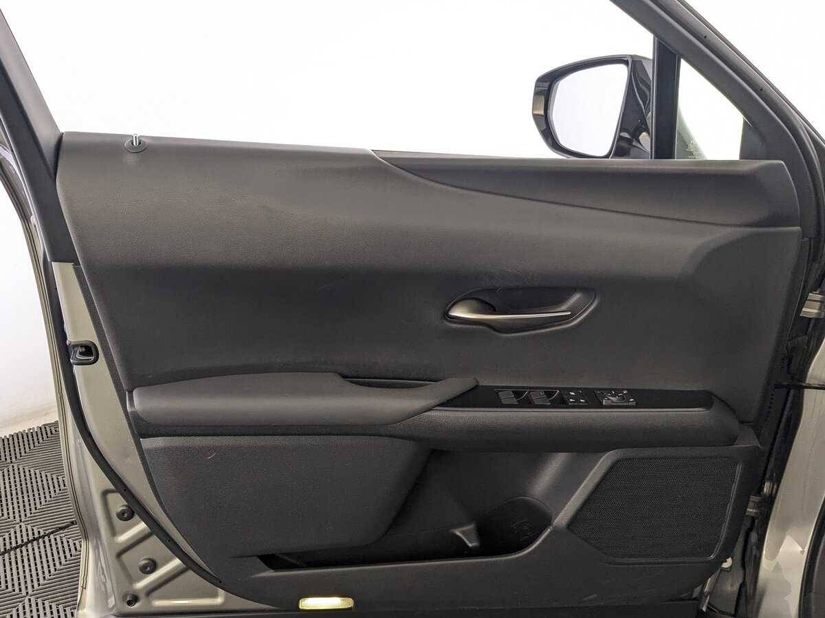 Lexus UX б/у, 2020, Вариатор. Фото: #18