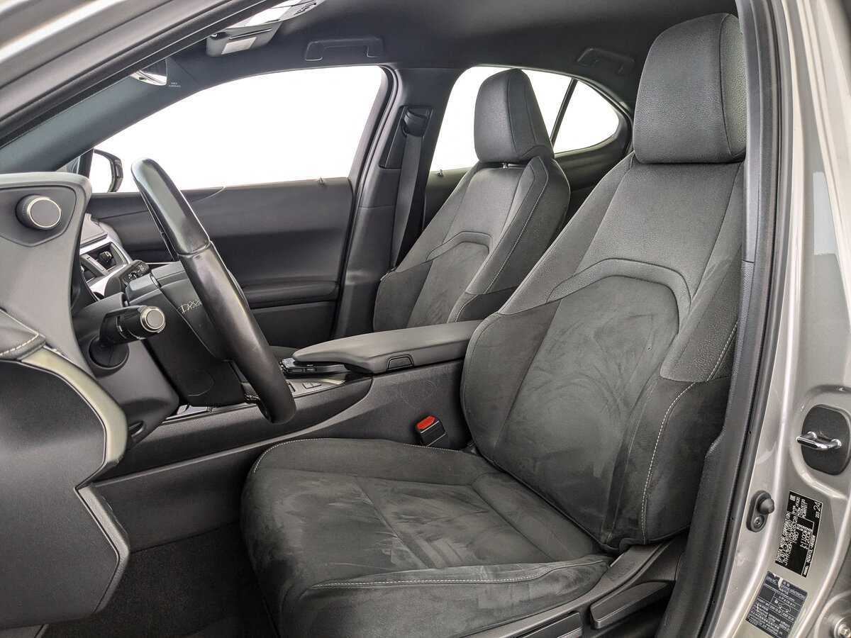 Lexus UX б/у, 2020, Вариатор. Фото: #19