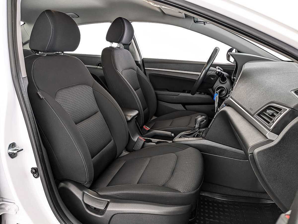 Hyundai Elantra б/у, 2018, Автоматическая. Фото: #22