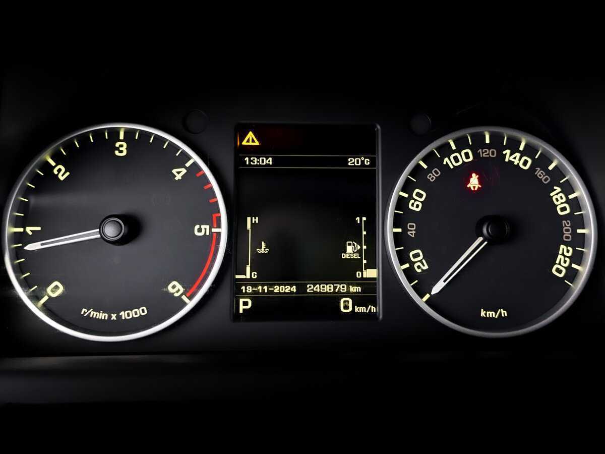 Лэнд Ровер Дискавери б/у, 2014, Автоматическая. Фото: #12