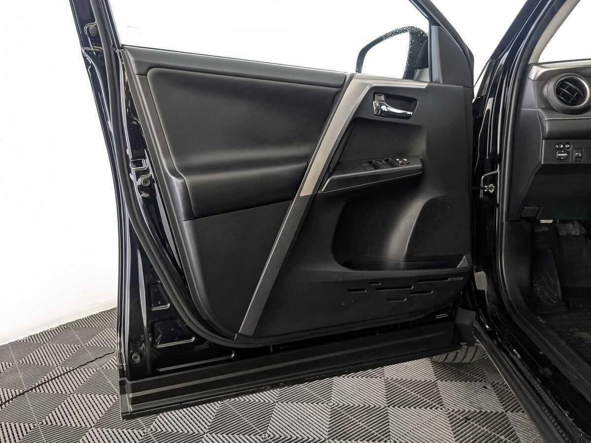 Тойота Рав4 б/у, 2017, Вариатор. Фото: #17