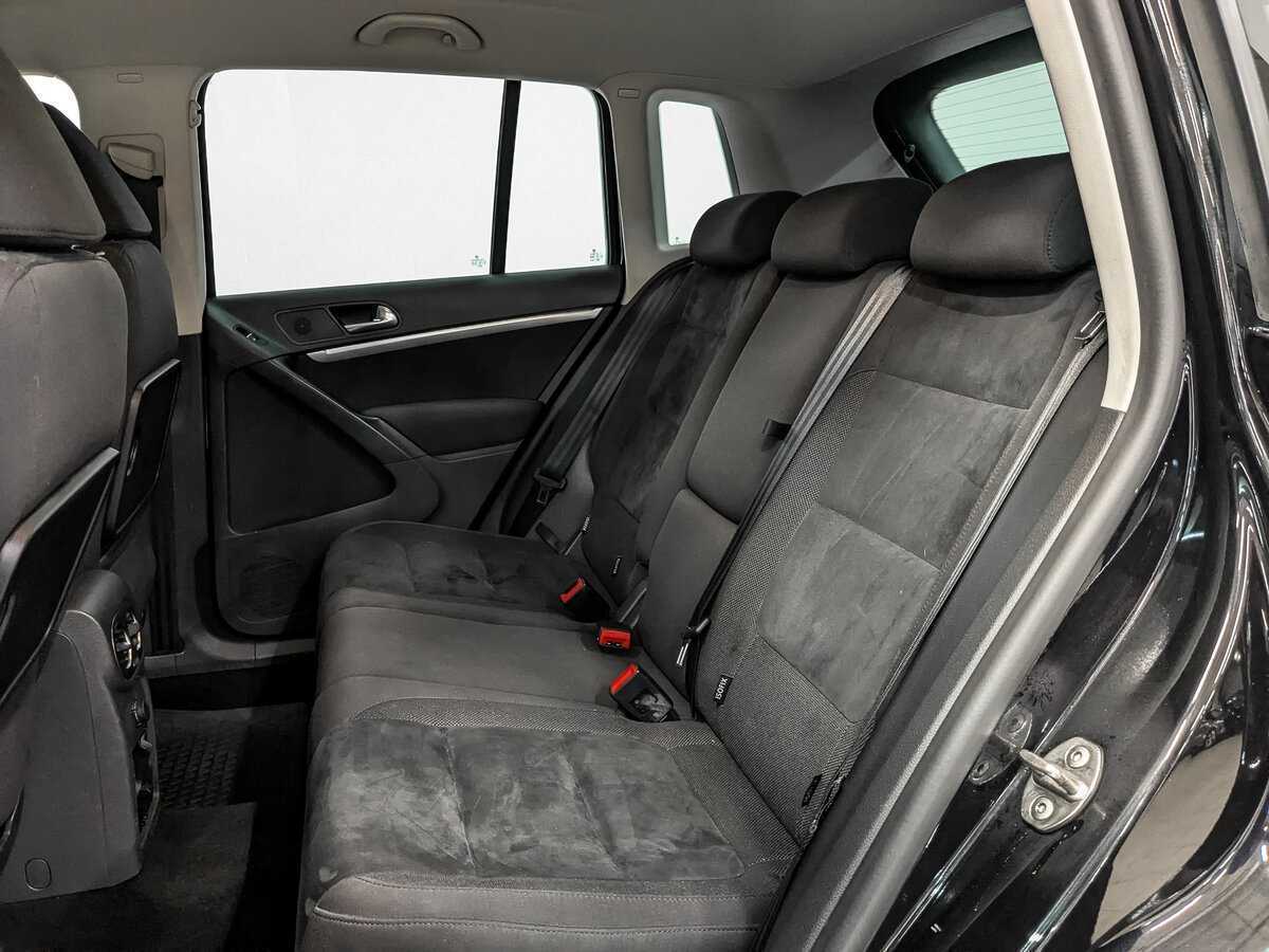 Volkswagen Tiguan б/у, 2015, Автоматическая. Фото: #17