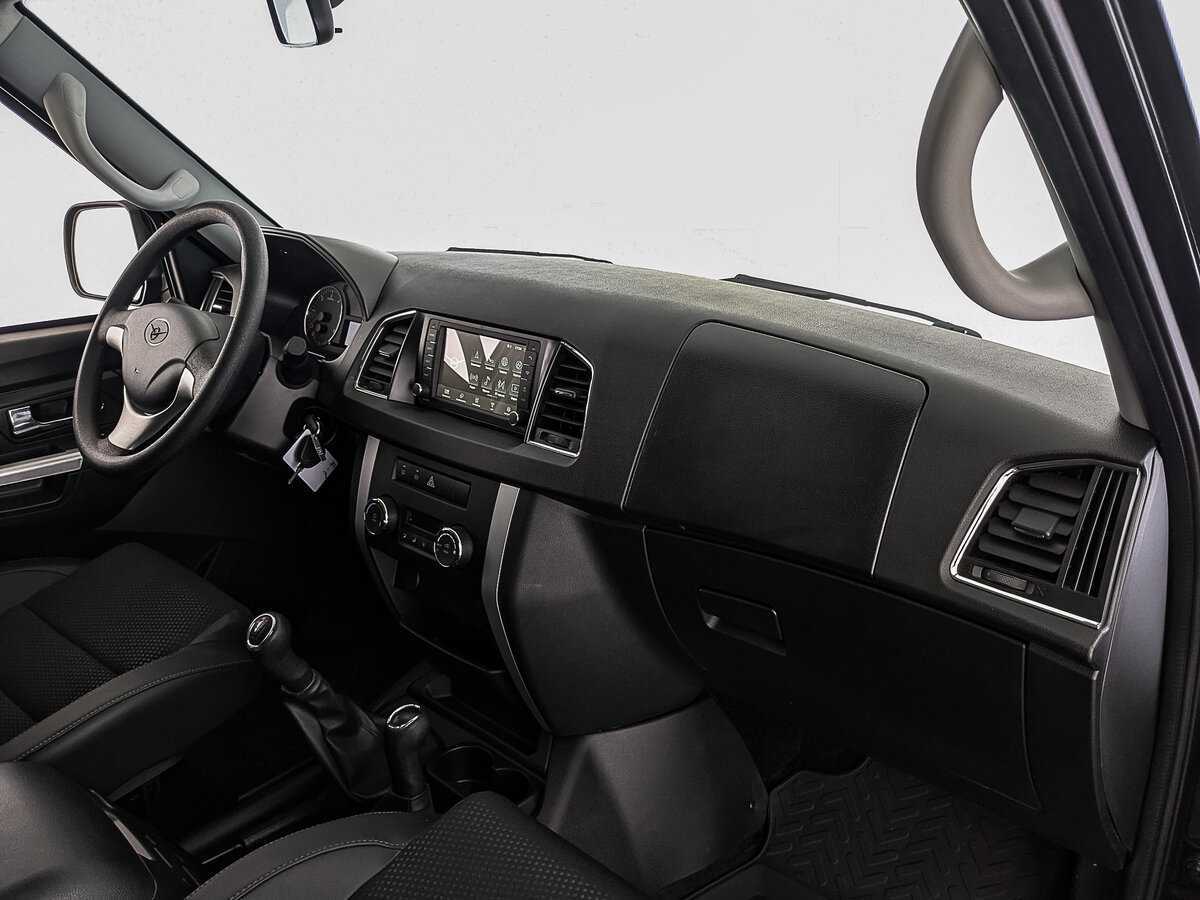 УАЗ Patriot б/у, 2024, Механическая. Фото: #12