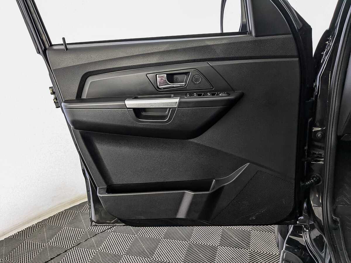 УАЗ Patriot б/у, 2024, Механическая. Фото: #18