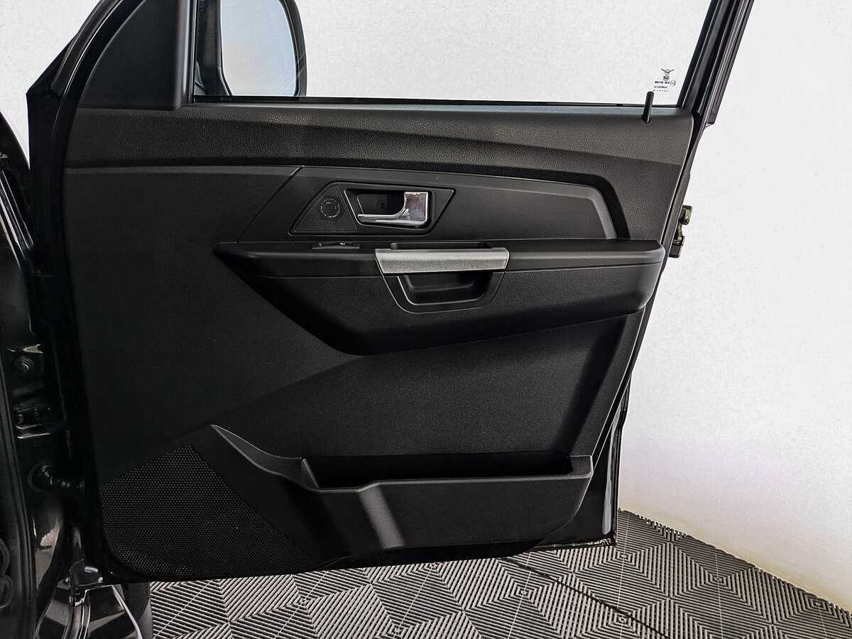 УАЗ Patriot б/у, 2024, Механическая. Фото: #24