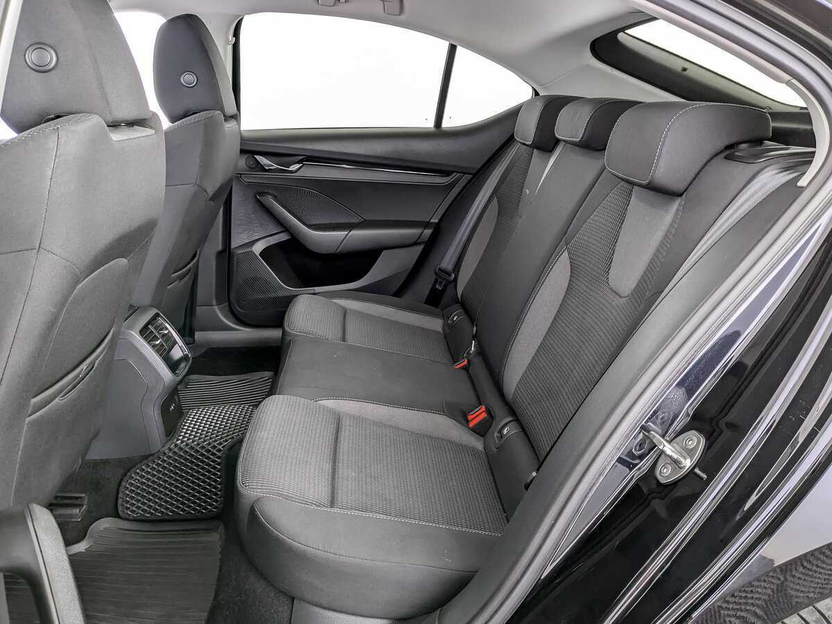 Шкода Октавия б/у, 2021, Механическая. Фото: #11