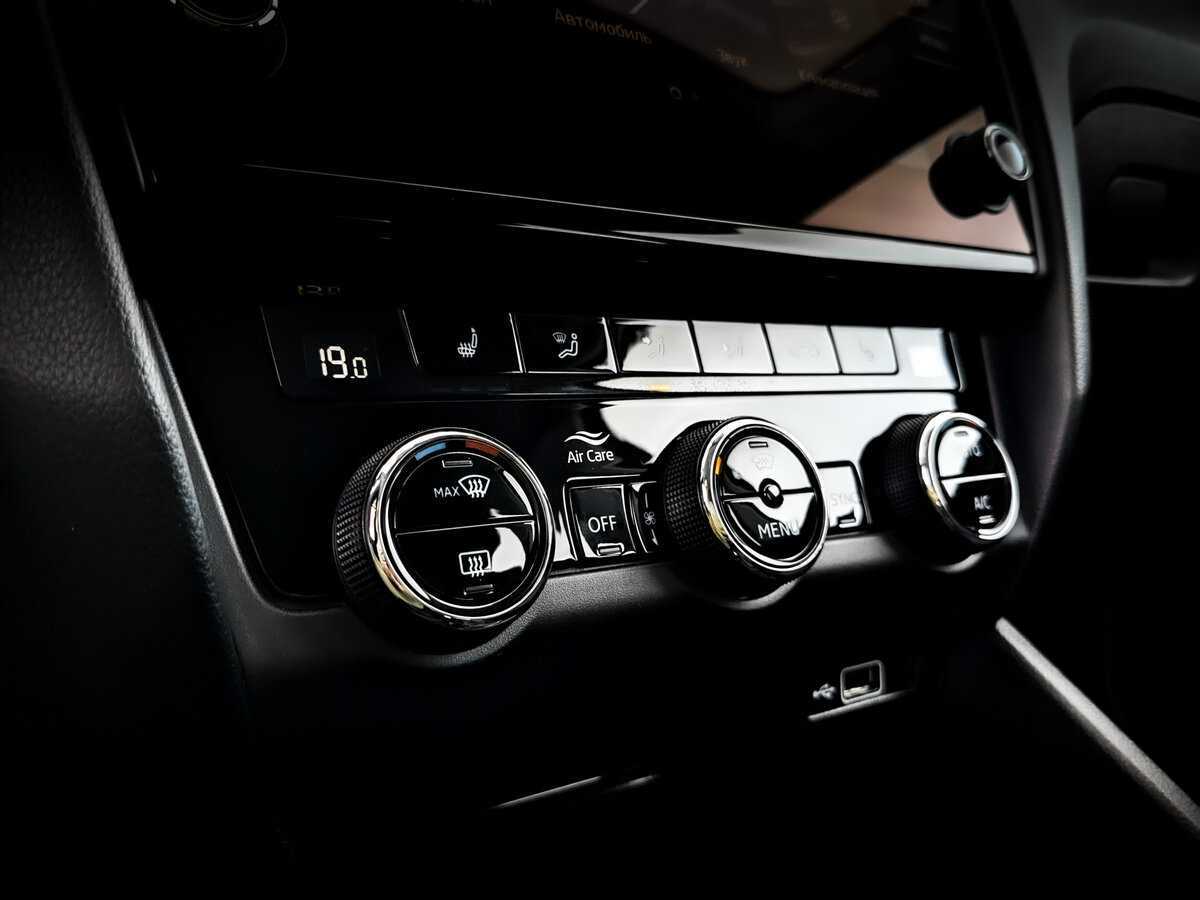 Шкода Октавия б/у, 2019, Роботизированная. Фото: #25