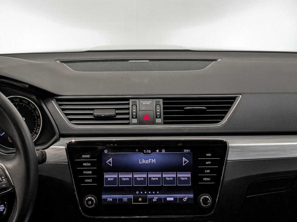 Skoda Superb б/у, 2020, Роботизированная. Фото: #17