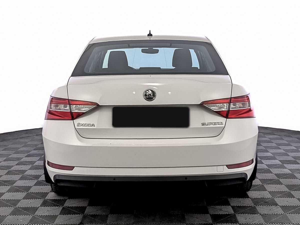 Skoda Superb б/у, 2017, Роботизированная. Фото: #5