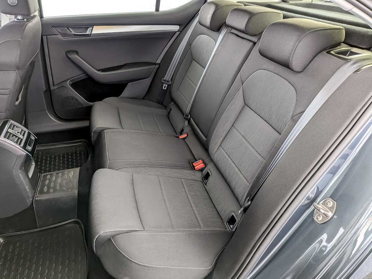 Skoda Superb б/у, 2018, Роботизированная. Фото: #11