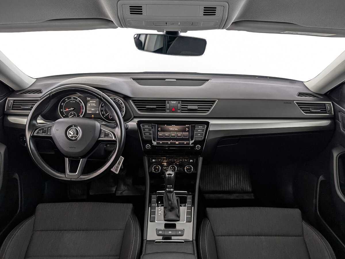 Skoda Superb б/у, 2018, Роботизированная. Фото: #13