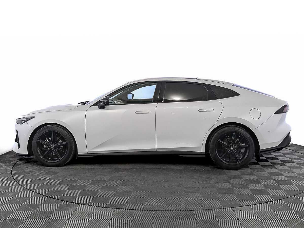 Чанган УНИ-В б/у, 2023, Роботизированная. Фото: #7