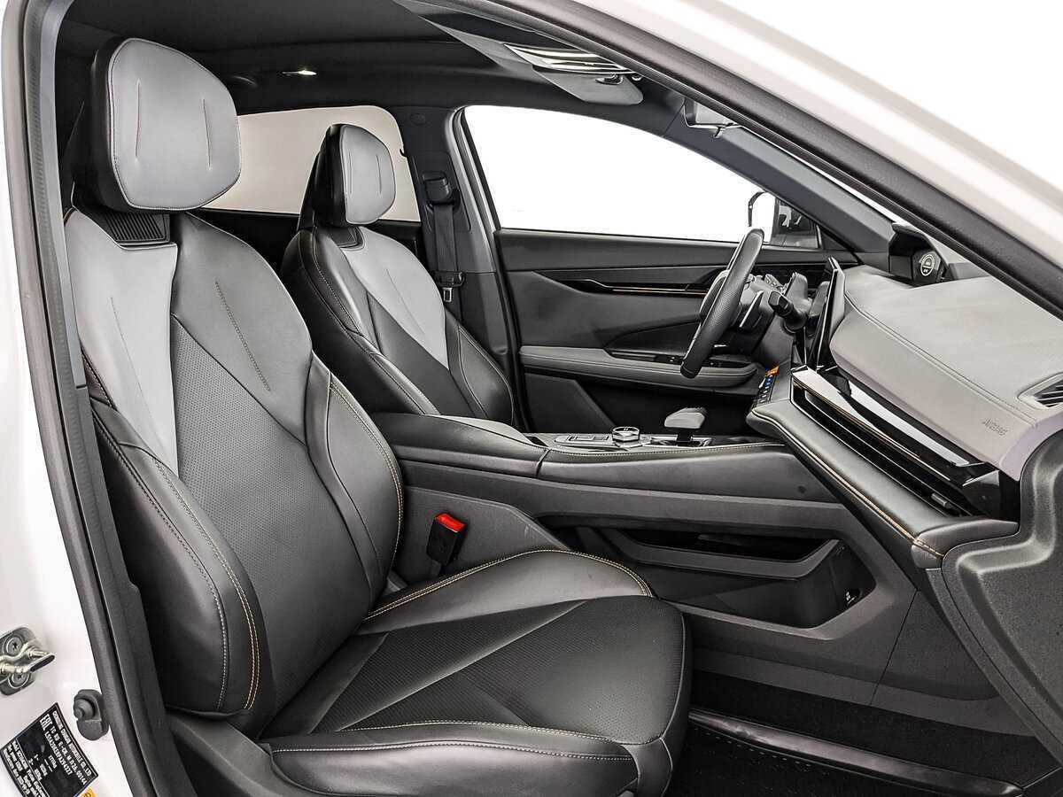 Чанган УНИ-В б/у, 2023, Роботизированная. Фото: #22