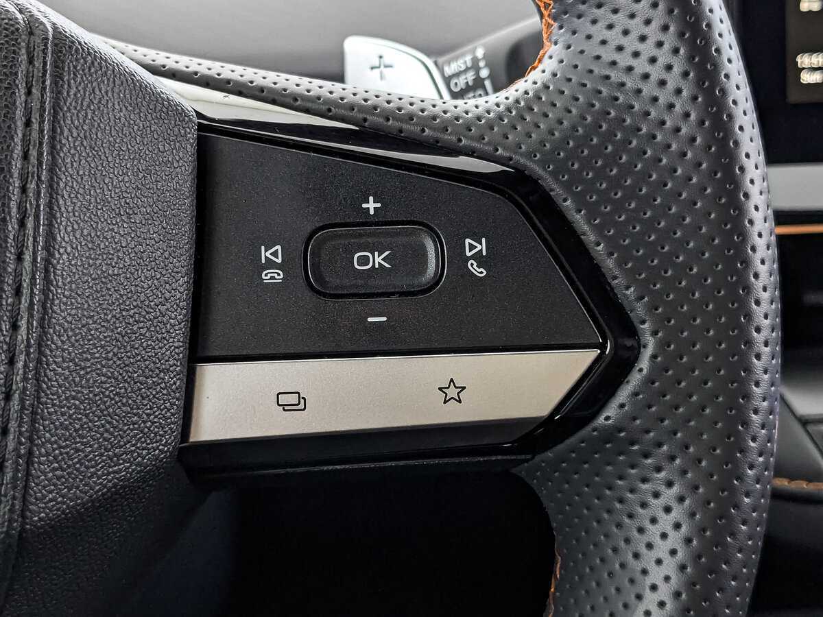 Чанган УНИ-В б/у, 2023, Роботизированная. Фото: #28