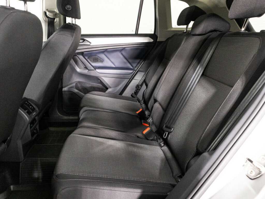 Volkswagen Tiguan б/у, 2020, Роботизированная. Фото: #9