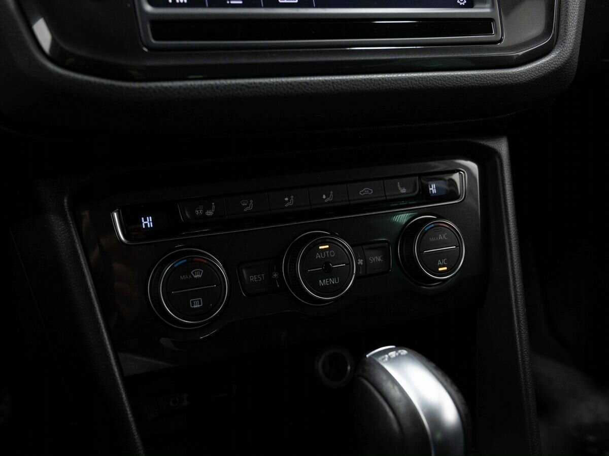 Volkswagen Tiguan б/у, 2017, Роботизированная. Фото: #22