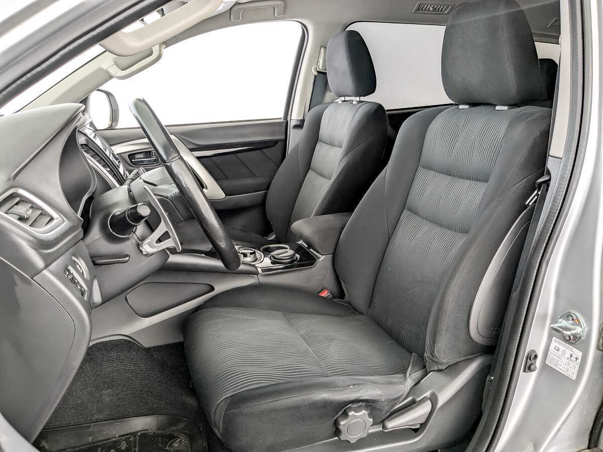 Митсубиши Паджеро Спорт б/у, 2018, Автоматическая. Фото: #19