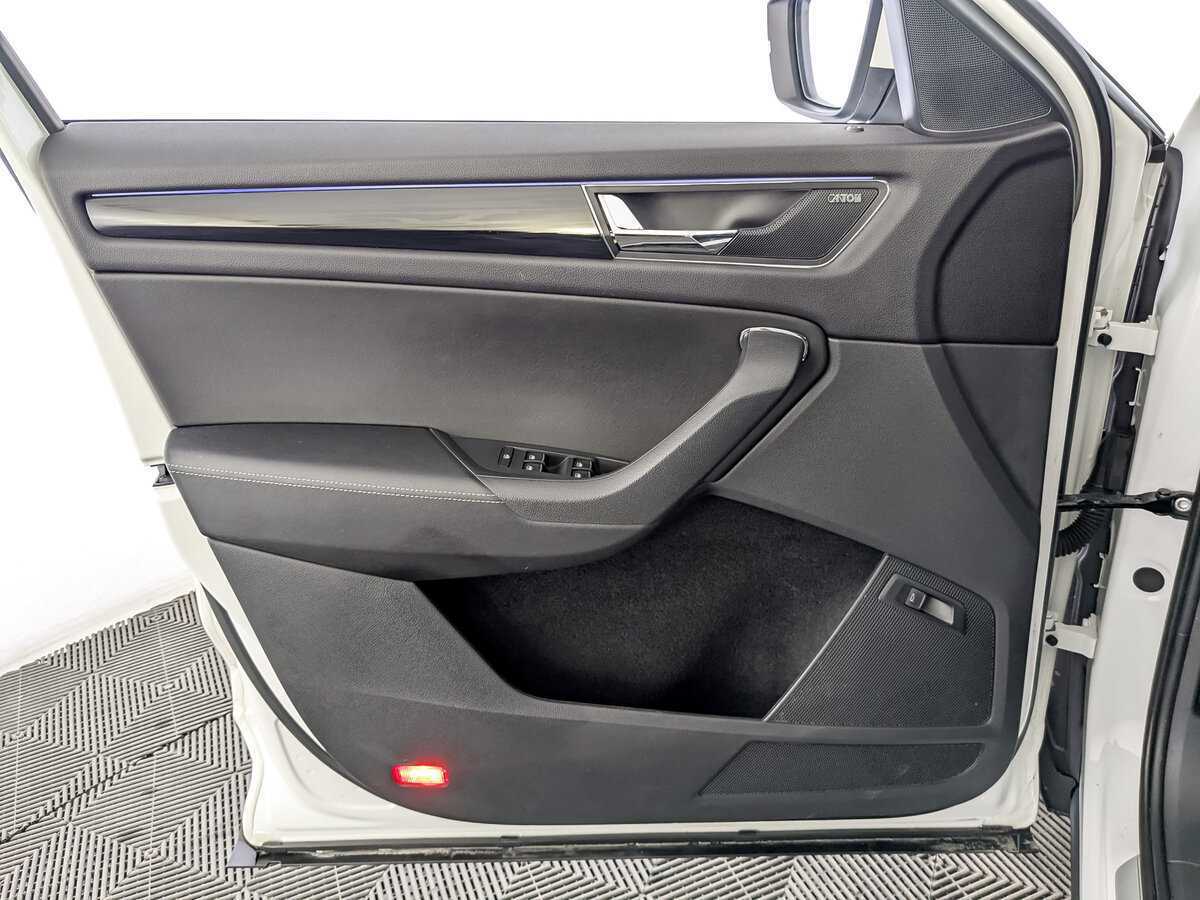 Шкода Кодиак б/у, 2018, Роботизированная. Фото: #16