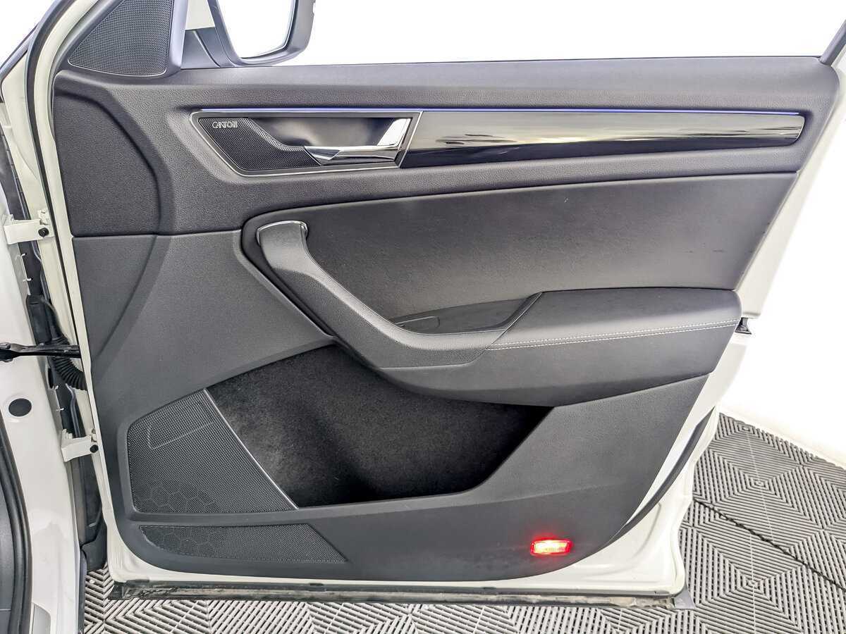 Шкода Кодиак б/у, 2018, Роботизированная. Фото: #23