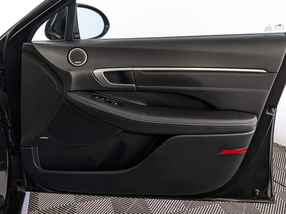 Hyundai Sonata б/у, 2021, Автоматическая. Фото: #24