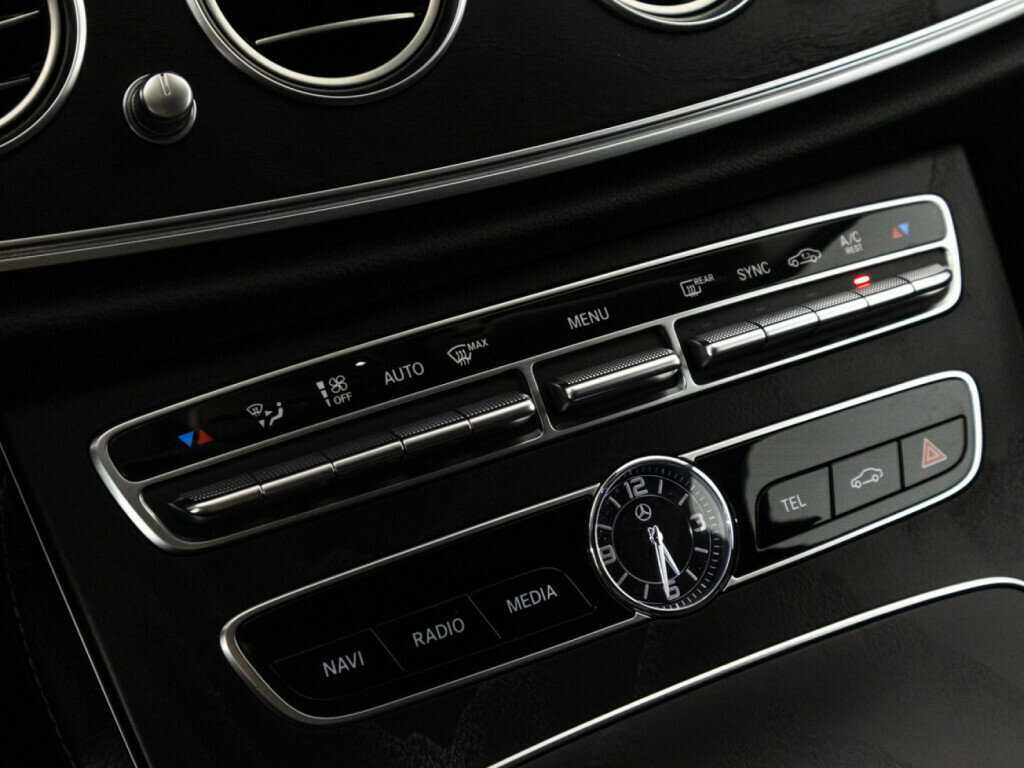 Мерседес-Бенц Е-Класс б/у, 2017, Автоматическая. Фото: #19