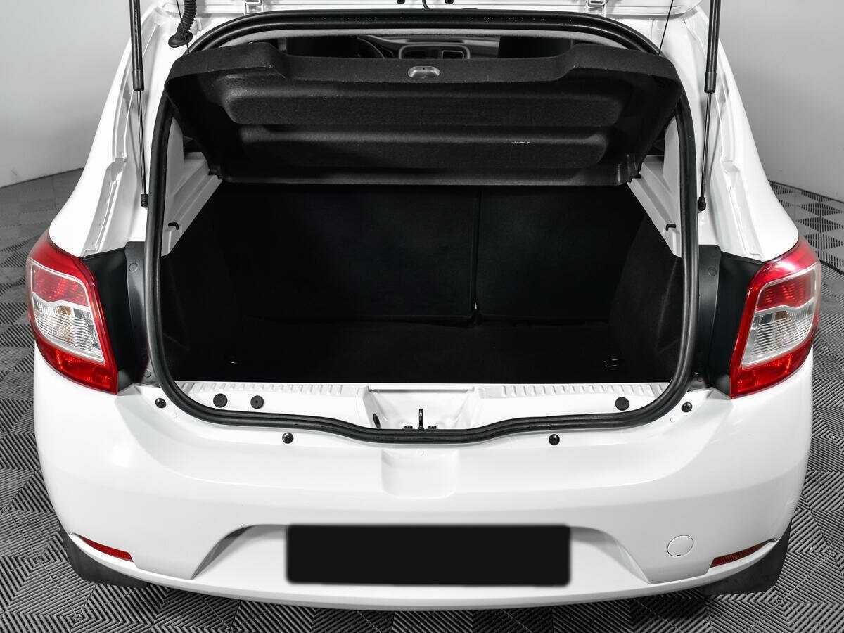 Рено Сандеро б/у, 2017, Механическая. Фото: #12