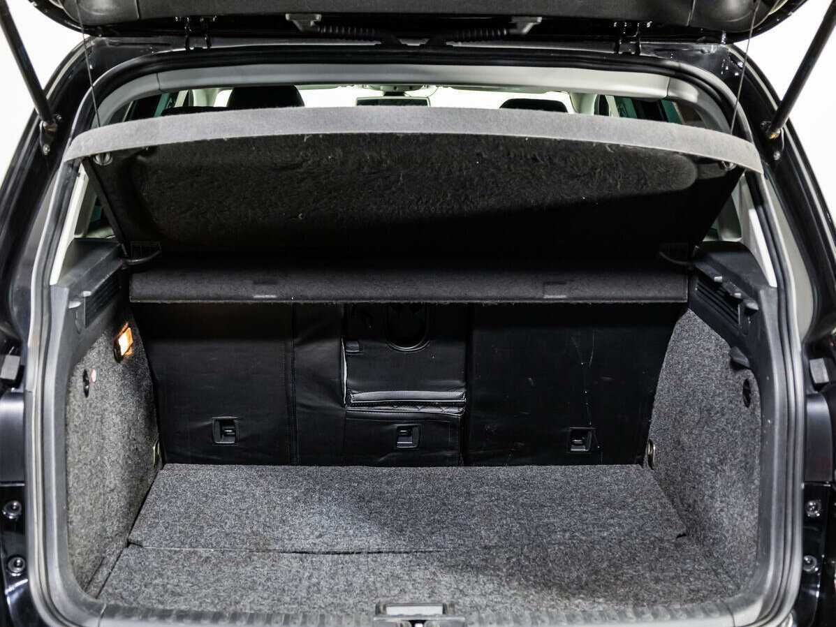 Volkswagen Tiguan б/у, 2015, Автоматическая. Фото: #15