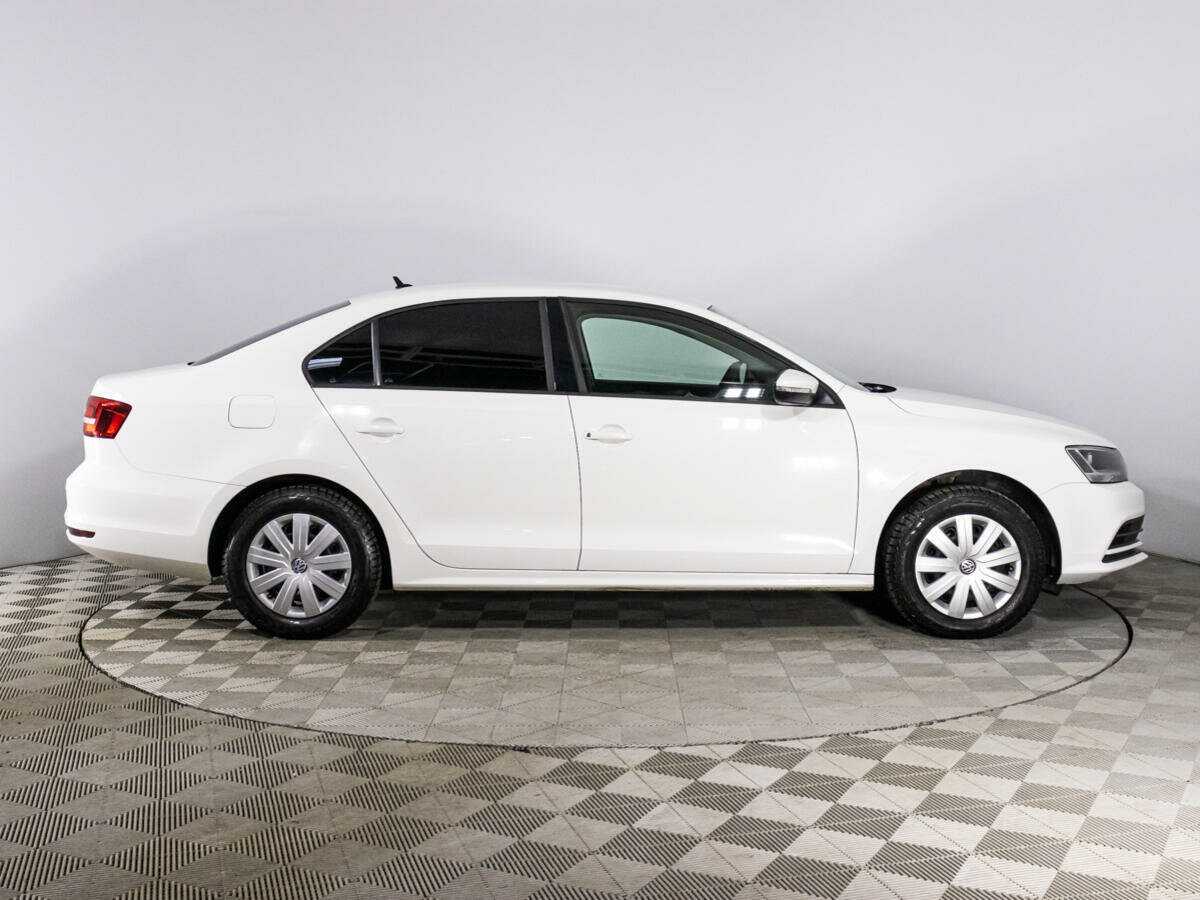 Volkswagen Jetta б/у, 2015, Автоматическая. Фото: #3