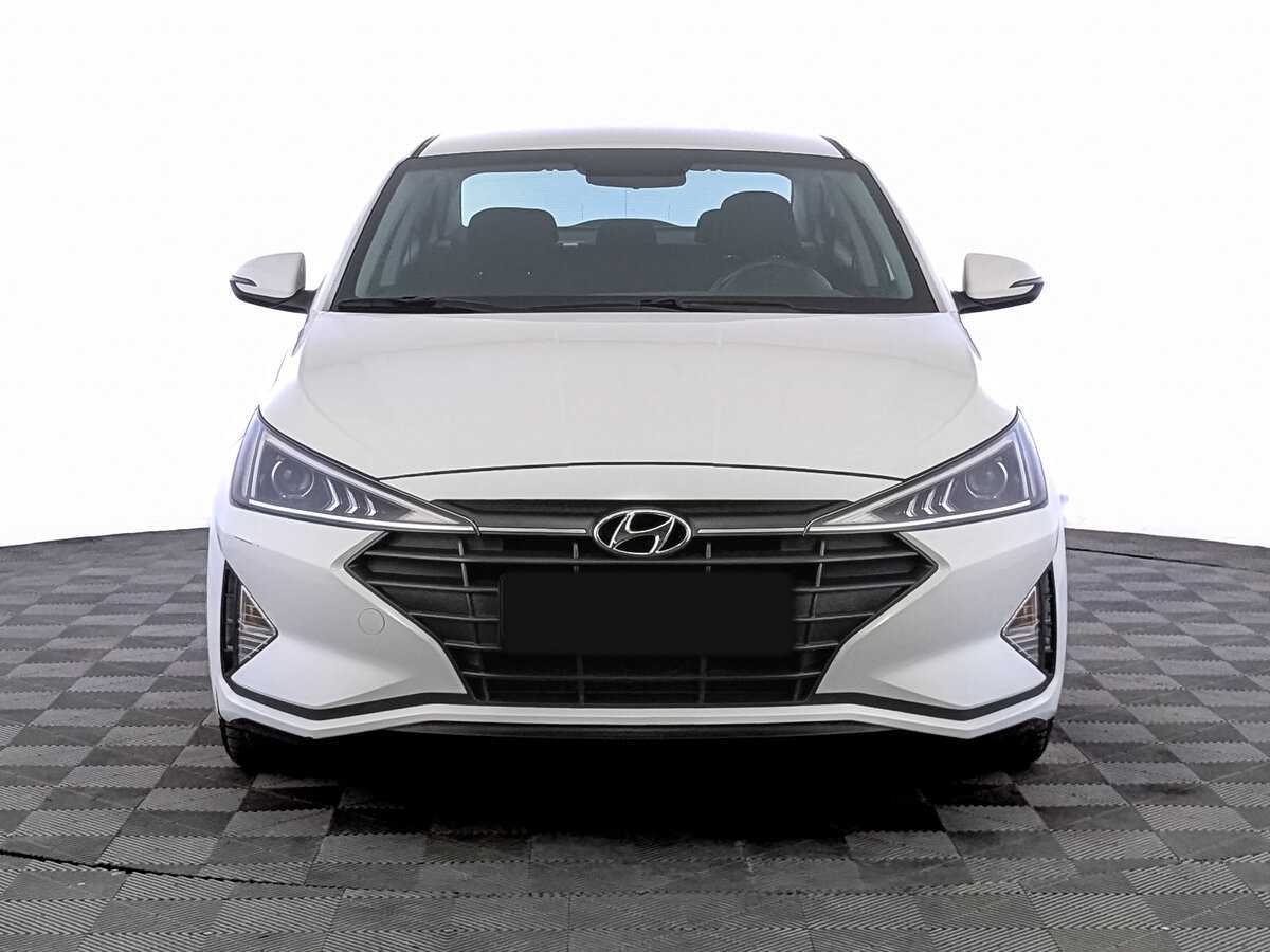 Hyundai Elantra б/у, 2019, Автоматическая. Фото: #1