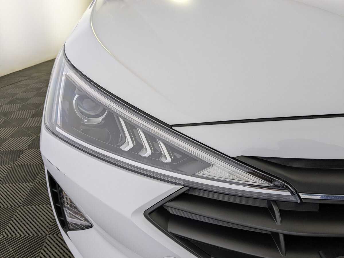Hyundai Elantra б/у, 2019, Автоматическая. Фото: #10