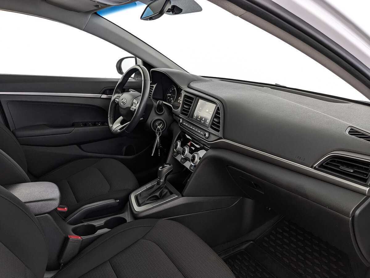 Hyundai Elantra б/у, 2019, Автоматическая. Фото: #12